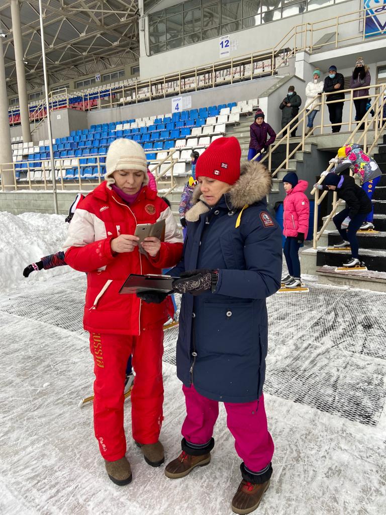 Открытие зимнего спортивного сезона на стадионе "Динамо"